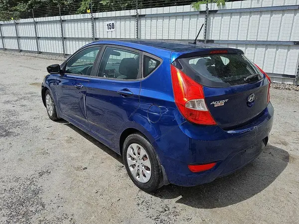 KMHCT5AE5GU286843 2016 HYUNDAI ACCENT - Image 2