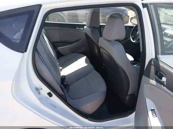KMHCT5AE5GU287720 2016 HYUNDAI ACCENT - Image 8