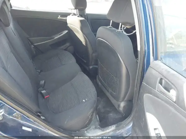KMHCT5AE5GU288057 2016 HYUNDAI ACCENT - Image 8