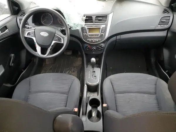 KMHCT5AE5HU322614 2017 HYUNDAI ACCENT - Image 8