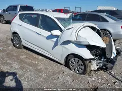 KMHCT5AE5HU325531 2017 HYUNDAI ACCENT