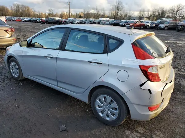 KMHCT5AE5HU325917 2017 HYUNDAI ACCENT - Image 2