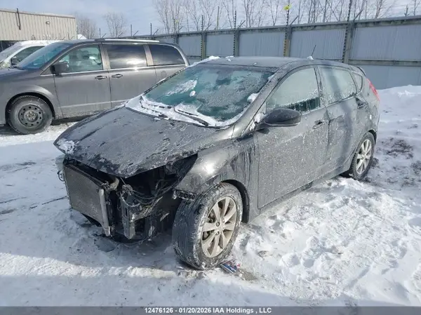 KMHCT5AE5HU334116 2017 HYUNDAI ACCENT - Image 2