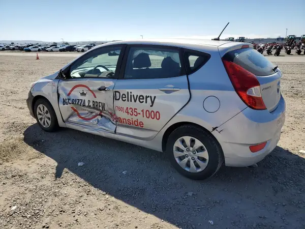 KMHCT5AE5HU338182 2017 HYUNDAI ACCENT - Image 2