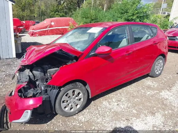 KMHCT5AE5HU338294 2017 HYUNDAI ACCENT - Image 2