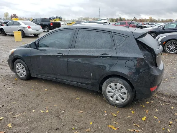 KMHCT5AE5HU339302 2017 HYUNDAI ACCENT - Image 2