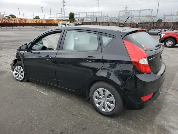 KMHCT5AE5HU341907 2017 HYUNDAI ACCENT - Image 2