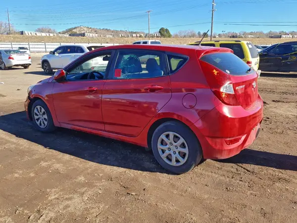 KMHCT5AE5HU341938 2017 HYUNDAI ACCENT - Image 2