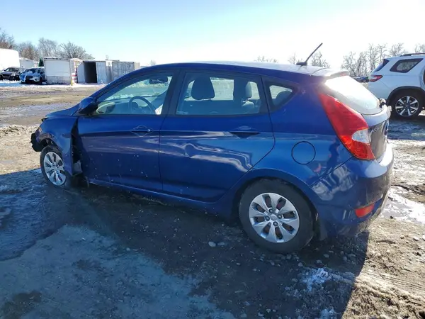 KMHCT5AE5HU346007 2017 HYUNDAI ACCENT - Image 2