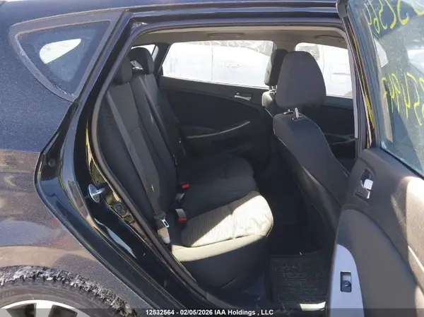 KMHCT5AE5HU354947 2017 HYUNDAI ACCENT - Image 8