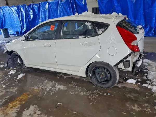 KMHCT5AE6GU236713 2016 HYUNDAI ACCENT - Image 2