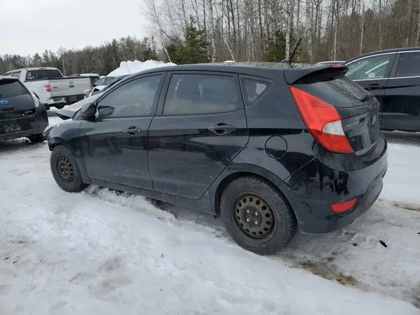 KMHCT5AE6GU242009 2016 HYUNDAI ACCENT - Image 2