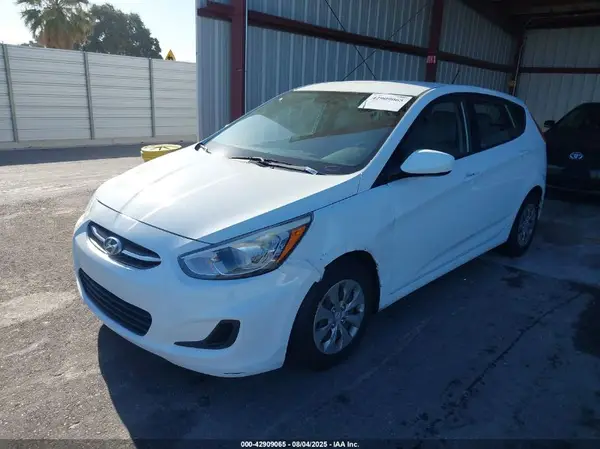 KMHCT5AE6GU247128 2016 HYUNDAI ACCENT - Image 2