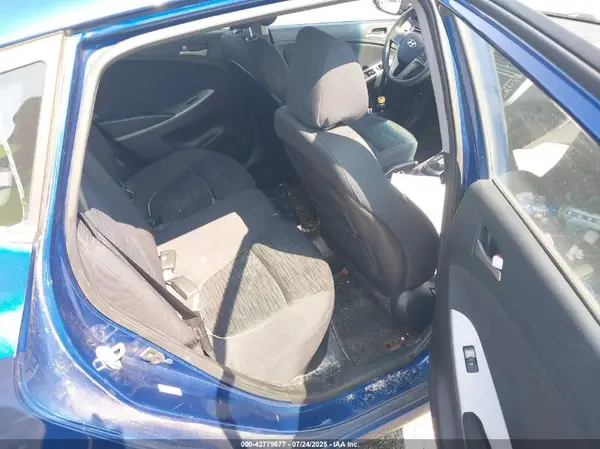 KMHCT5AE6GU252720 2016 HYUNDAI ACCENT - Image 8