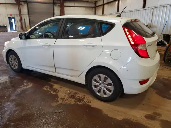 KMHCT5AE6GU252796 2016 HYUNDAI ACCENT - Image 2