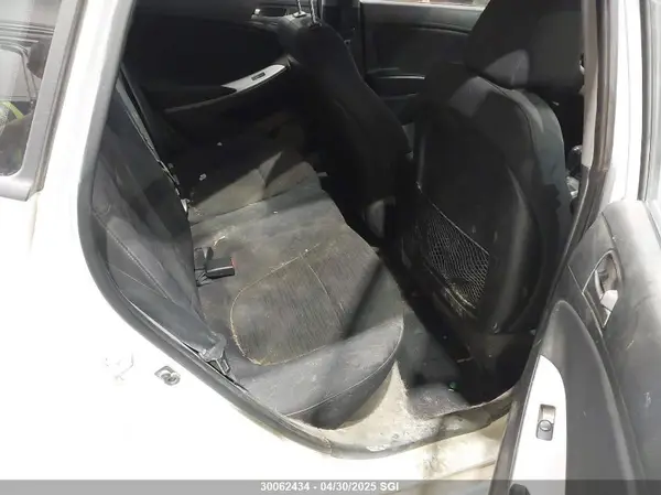 KMHCT5AE6GU259781 2016 HYUNDAI ACCENT - Image 8