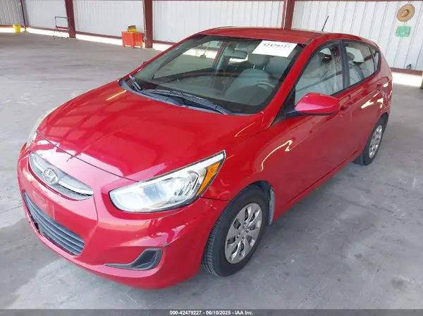 KMHCT5AE6GU260915 2016 HYUNDAI ACCENT - Image 2