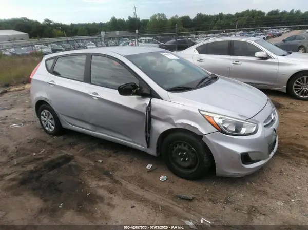 KMHCT5AE6GU267492 2016 HYUNDAI ACCENT - Image 1