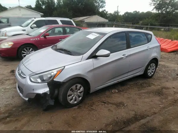 KMHCT5AE6GU267492 2016 HYUNDAI ACCENT - Image 2