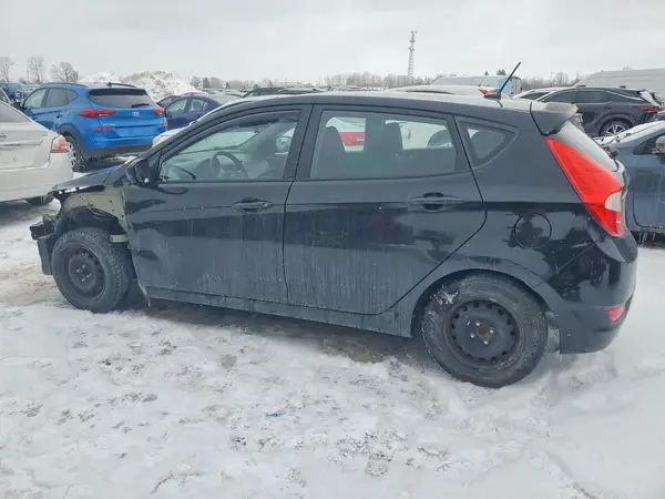 KMHCT5AE6GU268514 2016 HYUNDAI ACCENT - Image 2