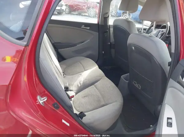 KMHCT5AE6GU284650 2016 HYUNDAI ACCENT - Image 8
