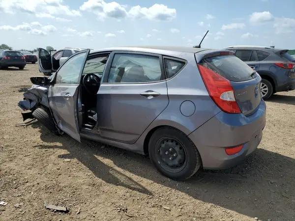 KMHCT5AE6GUX65516 2016 HYUNDAI ACCENT - Image 2