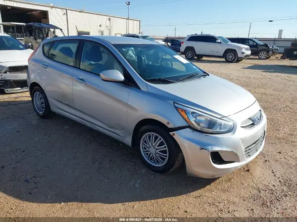 KMHCT5AE6HU304641 2017 HYUNDAI ACCENT - Image 1