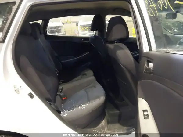 KMHCT5AE6HU306759 2017 HYUNDAI ACCENT - Image 8