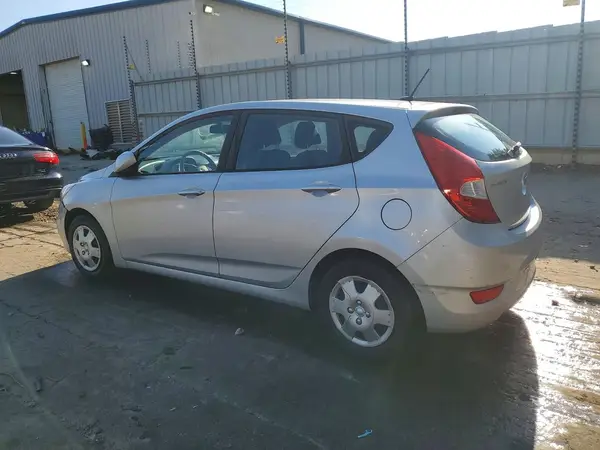 KMHCT5AE6HU311475 2017 HYUNDAI ACCENT - Image 2