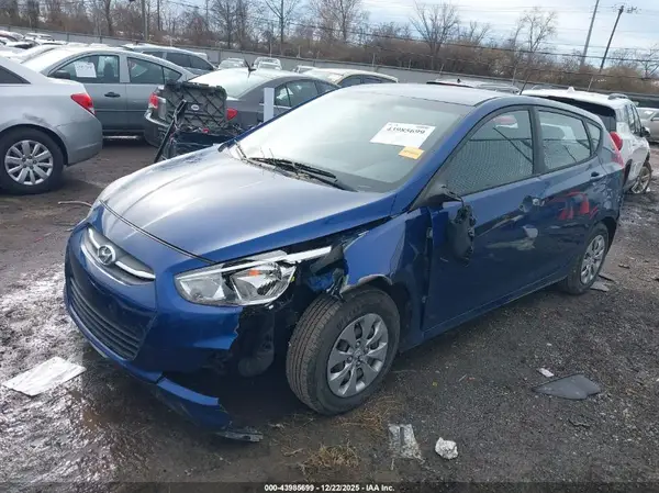 KMHCT5AE6HU313842 2017 HYUNDAI ACCENT - Image 2
