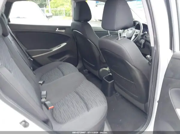 KMHCT5AE6HU315641 2017 HYUNDAI ACCENT - Image 8