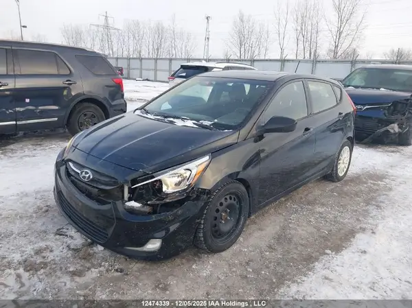 KMHCT5AE6HU316739 2017 HYUNDAI ACCENT - Image 2