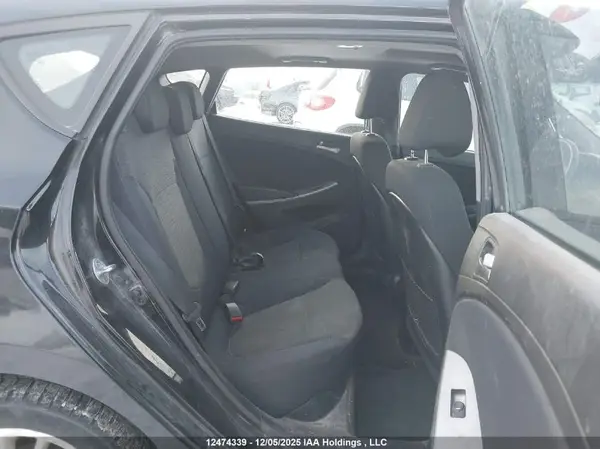 KMHCT5AE6HU316739 2017 HYUNDAI ACCENT - Image 8