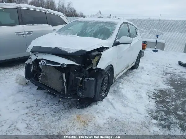 KMHCT5AE6HU318569 2017 HYUNDAI ACCENT - Image 2