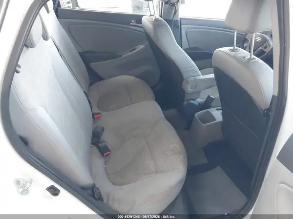 KMHCT5AE6HU319768 2017 HYUNDAI ACCENT - Image 8