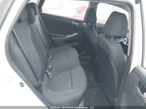 KMHCT5AE6HU320967 2017 HYUNDAI ACCENT - Image 8