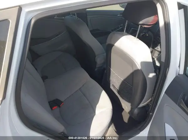 KMHCT5AE6HU325246 2017 HYUNDAI ACCENT - Image 8