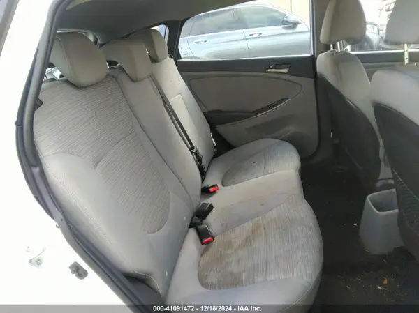 KMHCT5AE6HU338935 2017 HYUNDAI ACCENT - Image 8