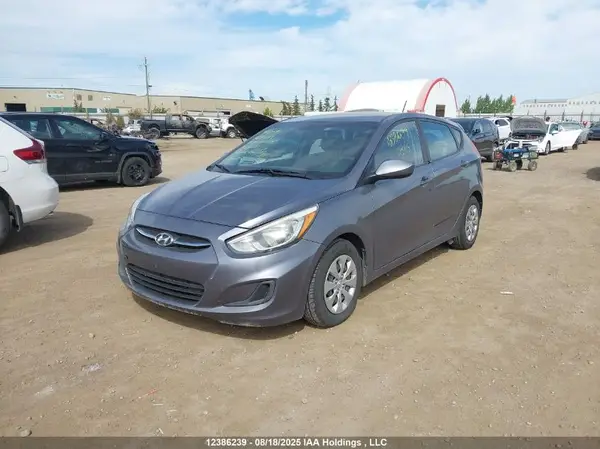 KMHCT5AE6HU340071 2017 HYUNDAI ACCENT - Image 2