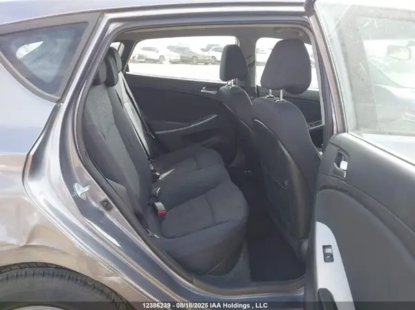 KMHCT5AE6HU340071 2017 HYUNDAI ACCENT - Image 8