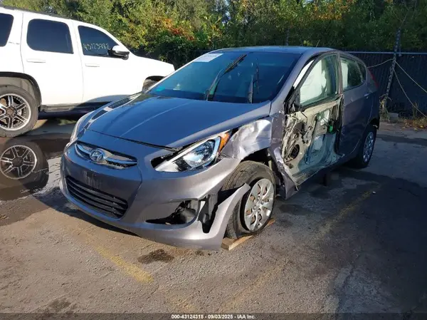 KMHCT5AE6HU342211 2017 HYUNDAI ACCENT - Image 2