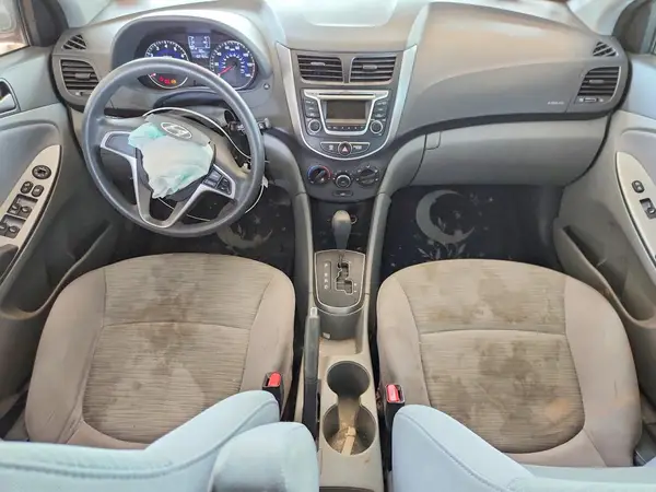 KMHCT5AE6HU349501 2017 HYUNDAI ACCENT - Image 8