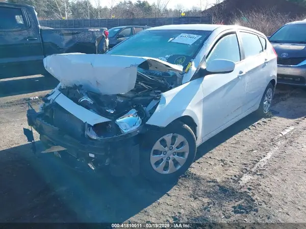 KMHCT5AE6HU357260 2017 HYUNDAI ACCENT - Image 2