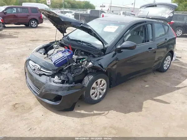 KMHCT5AE6HU359297 2017 HYUNDAI ACCENT - Image 2