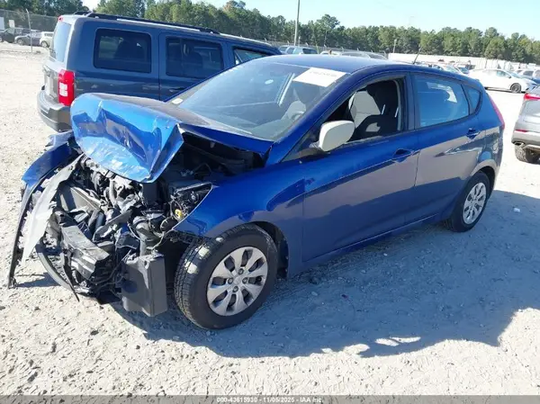 KMHCT5AE7GU237336 2016 HYUNDAI ACCENT - Image 2
