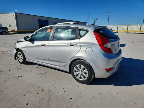 KMHCT5AE7GU237823 2016 HYUNDAI ACCENT - Image 2