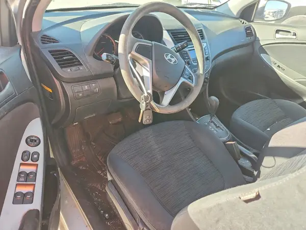 KMHCT5AE7GU237823 2016 HYUNDAI ACCENT - Image 8