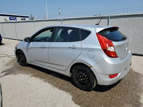 KMHCT5AE7GU242052 2016 HYUNDAI ACCENT - Image 2