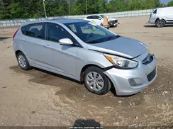 KMHCT5AE7GU250880 2016 HYUNDAI ACCENT