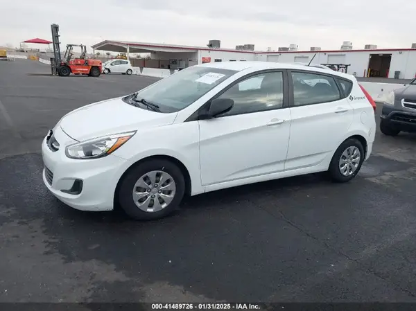 KMHCT5AE7GU252788 2016 HYUNDAI ACCENT - Image 2